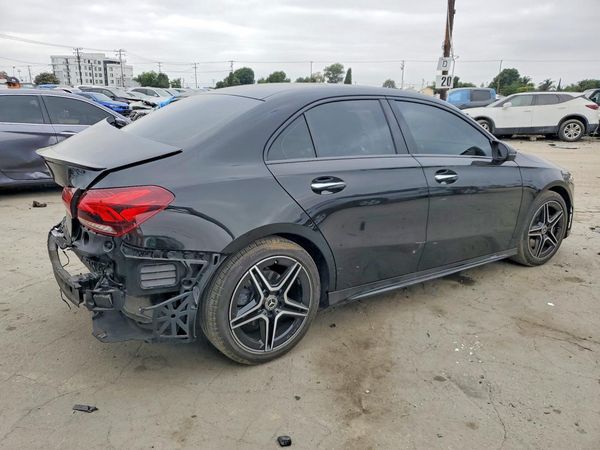 2021 MERCEDES-BENZ A-CLASS A220