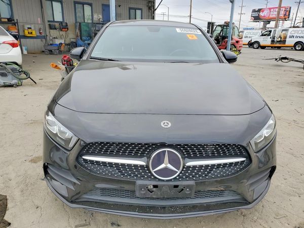 2021 MERCEDES-BENZ A-CLASS A220
