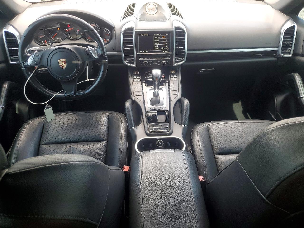 2013 PORSCHE CAYENNE