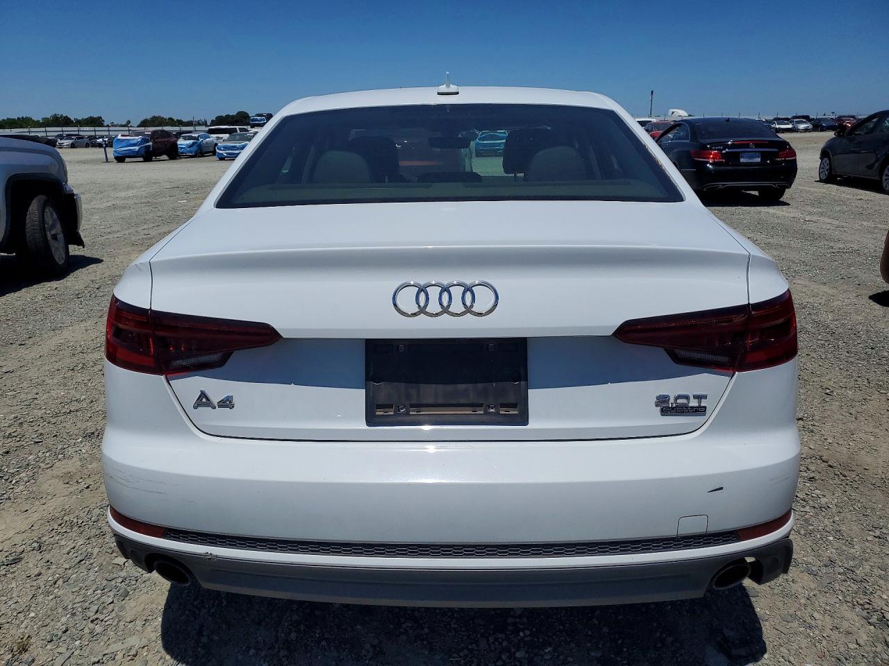 2018 AUDI A4 quattro Premium