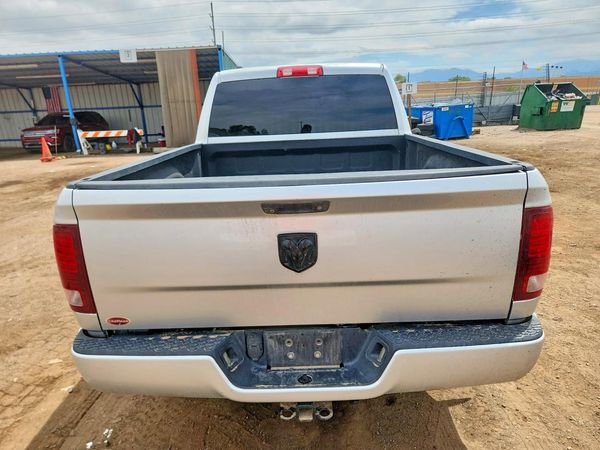 2015 RAM 1500 ST