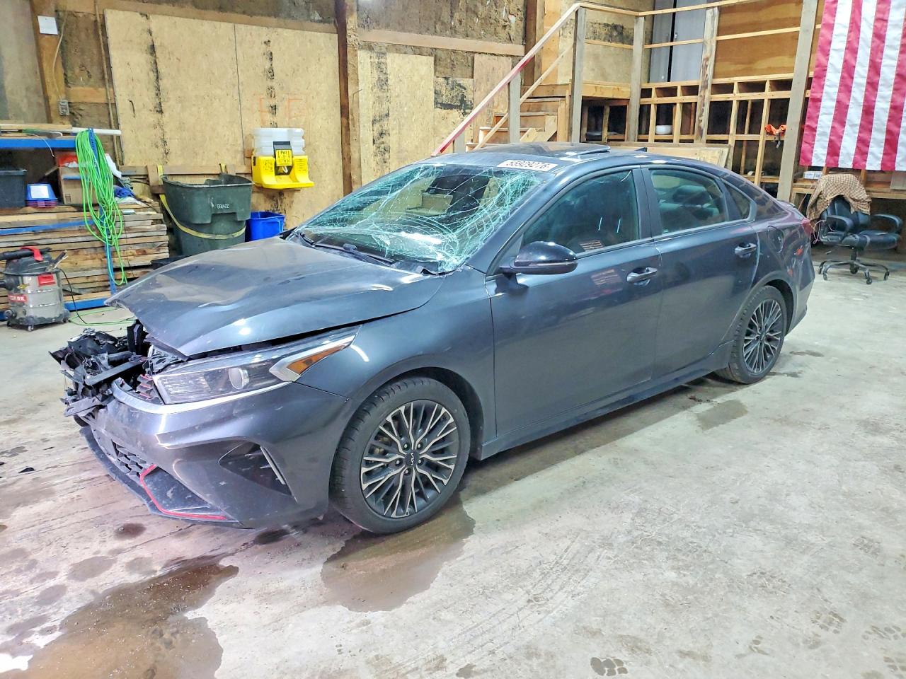 2023 KIA FORTE GT Line