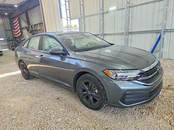 2024 VOLKSWAGEN JETTA SE, SE (AQ301 Trans) — Passenger 3/4