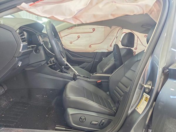2024 VOLKSWAGEN JETTA SE, SE (AQ301 Trans) — DENT