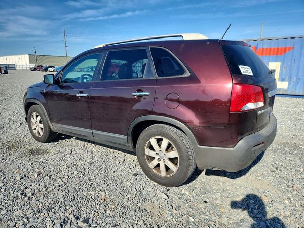 2013 KIA SORENTO Base / LX