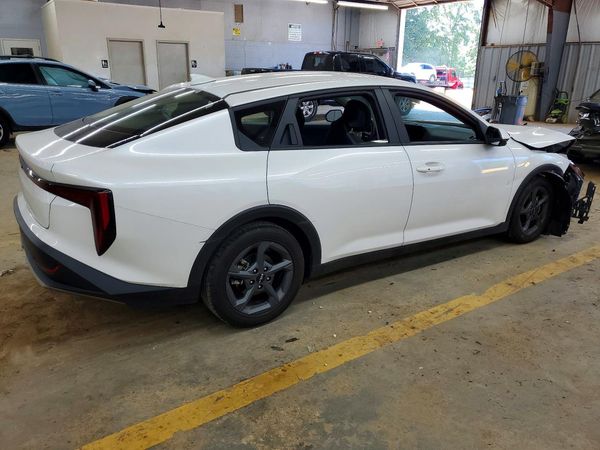 2025 KIA K4 LX, LXS