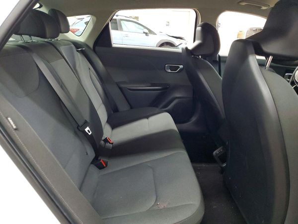 2025 KIA K4 LX, LXS