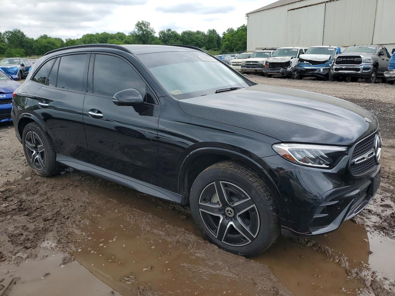 2024 MERCEDES-BENZ GLC