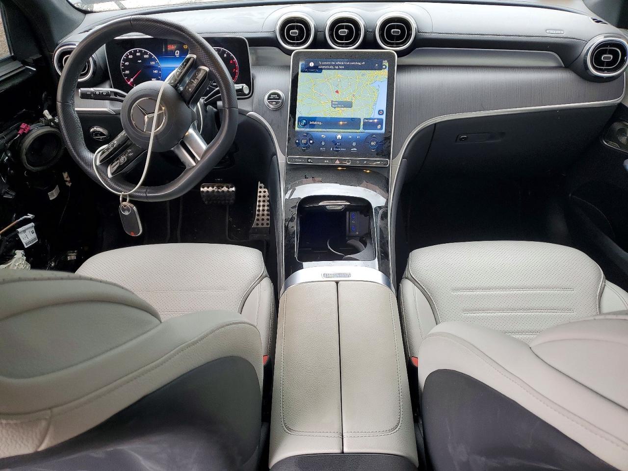 2024 MERCEDES-BENZ GLC
