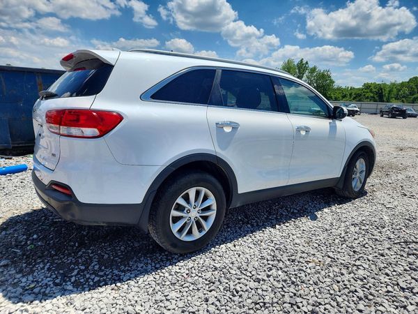 2016 KIA SORENTO L / LX