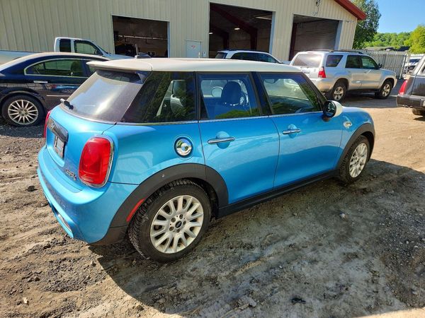 2015 MINI COOPER