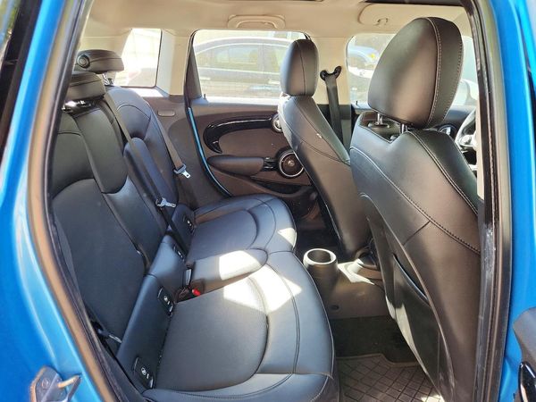2015 MINI COOPER