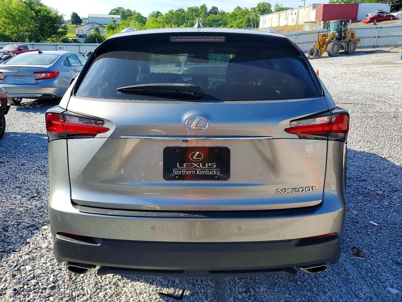 2015 LEXUS NX 200t Luxury