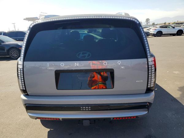2026 HYUNDAI IONIQ 9