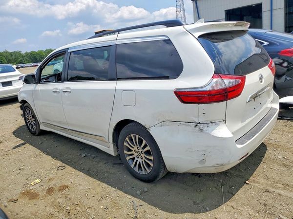 2020 TOYOTA SIENNA