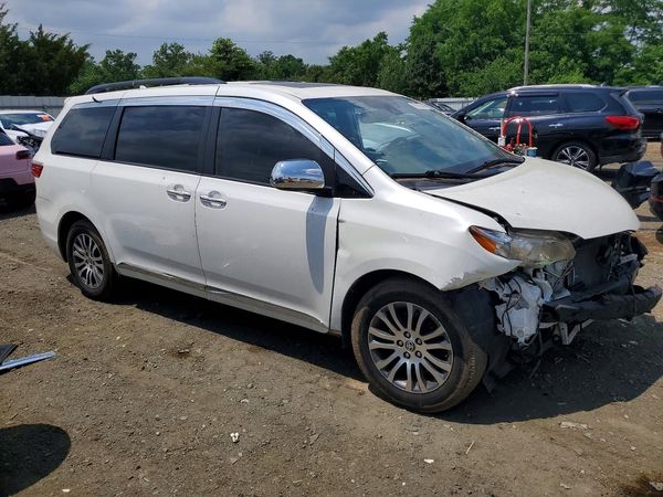 2020 TOYOTA SIENNA
