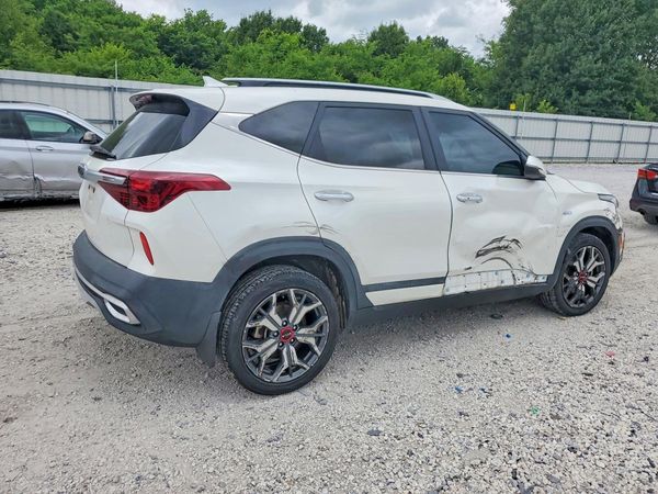 2023 KIA SELTOS SX