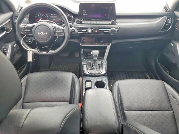 2023 KIA SELTOS SX