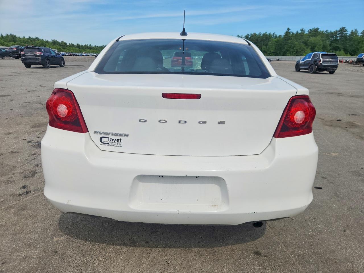 2014 DODGE AVENGER SE