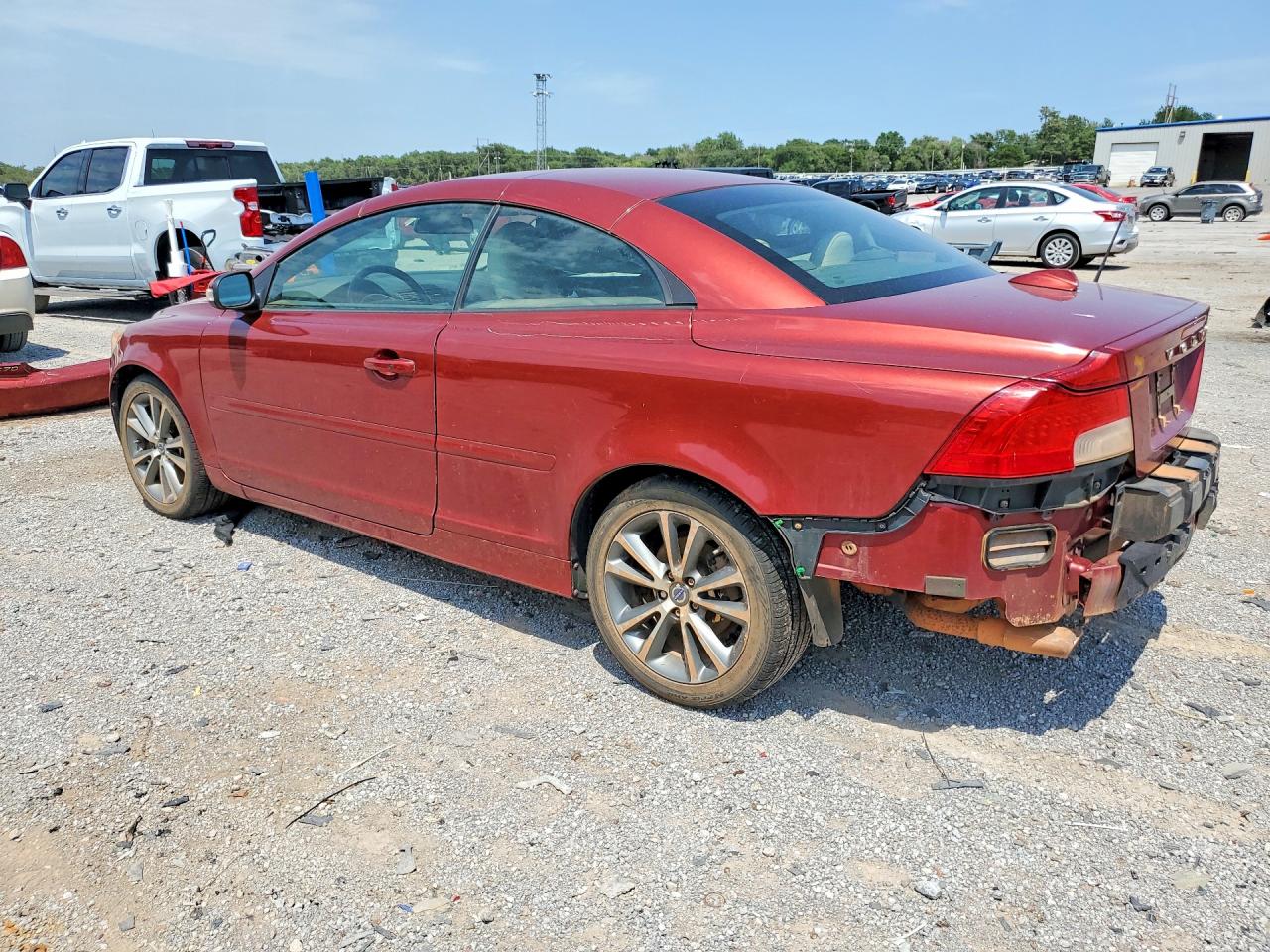2013 VOLVO C70