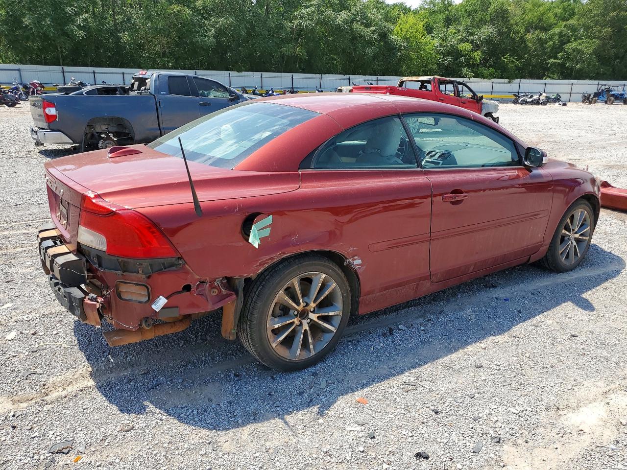 2013 VOLVO C70