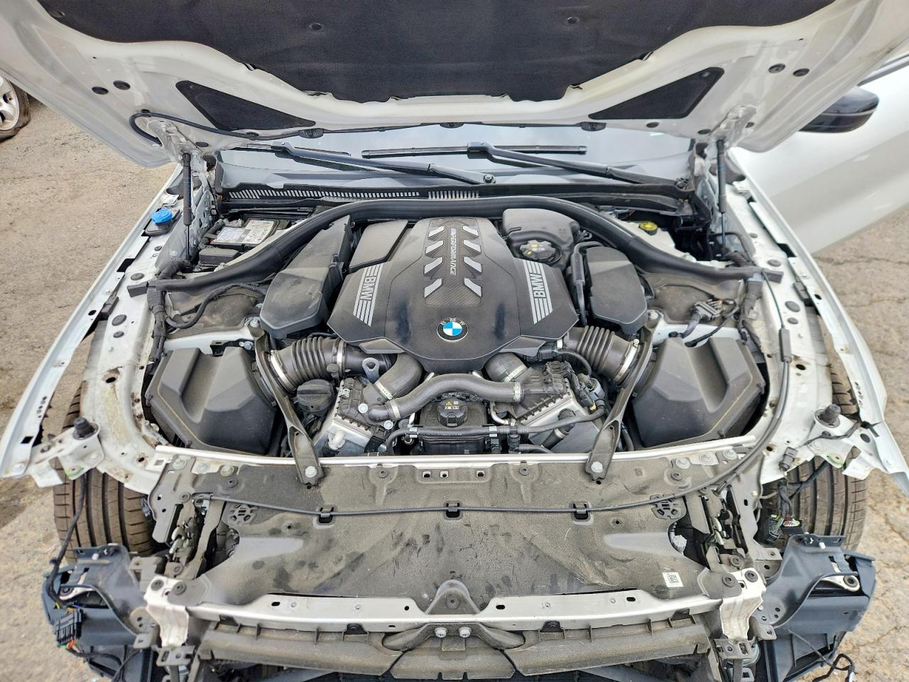 2024 BMW M850XI xDrive