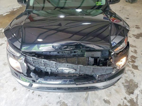 2022 HYUNDAI VENUE SE