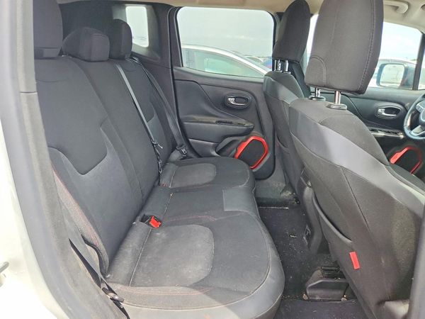 2015 JEEP RENEGADE TRAILHAWK 4X4