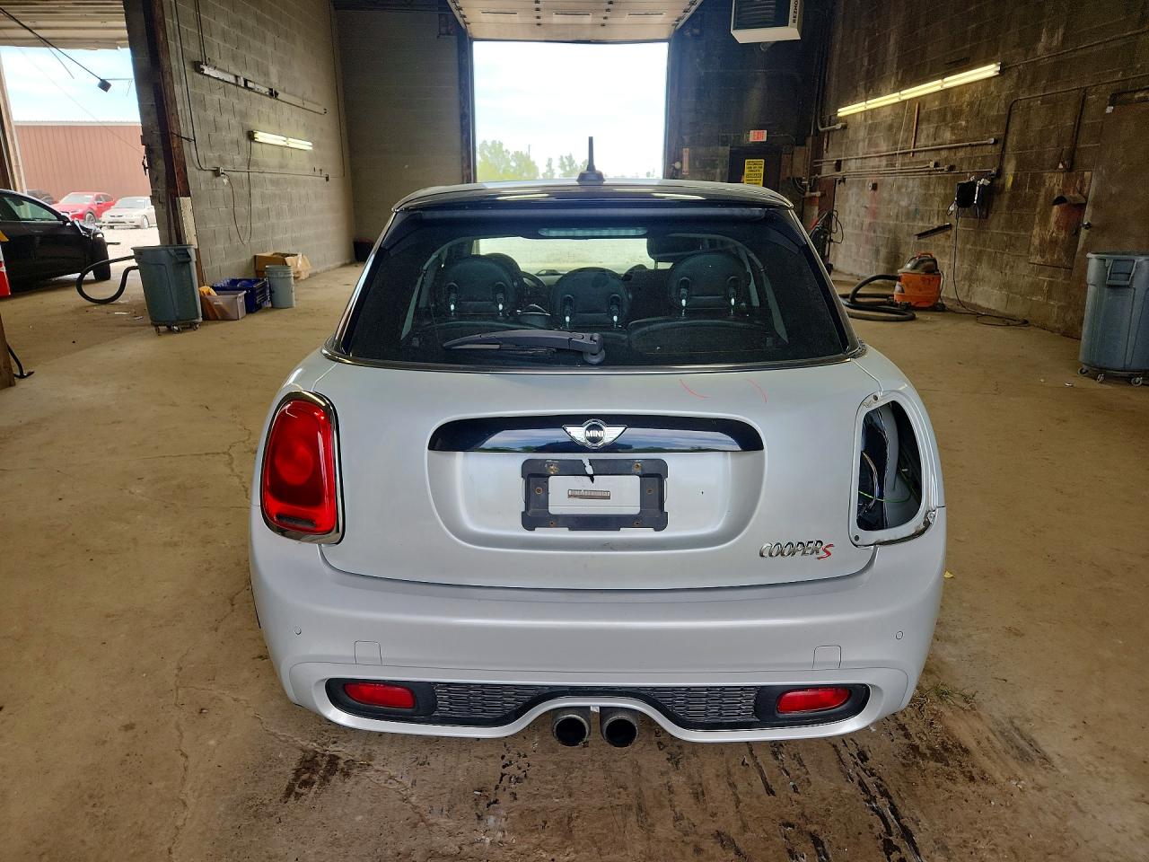 2015 MINI COOPER