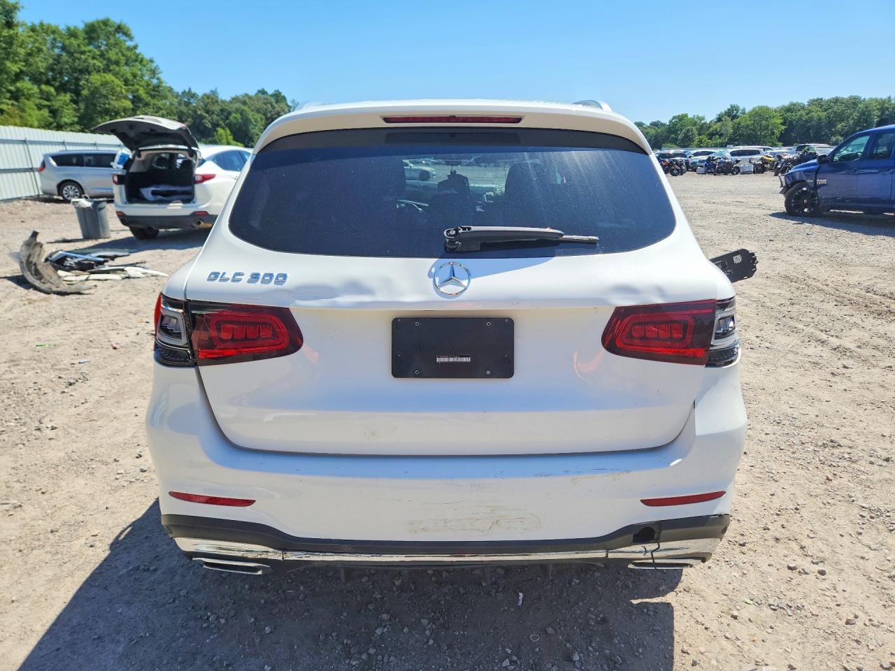 2020 MERCEDES-BENZ GLC GLC300