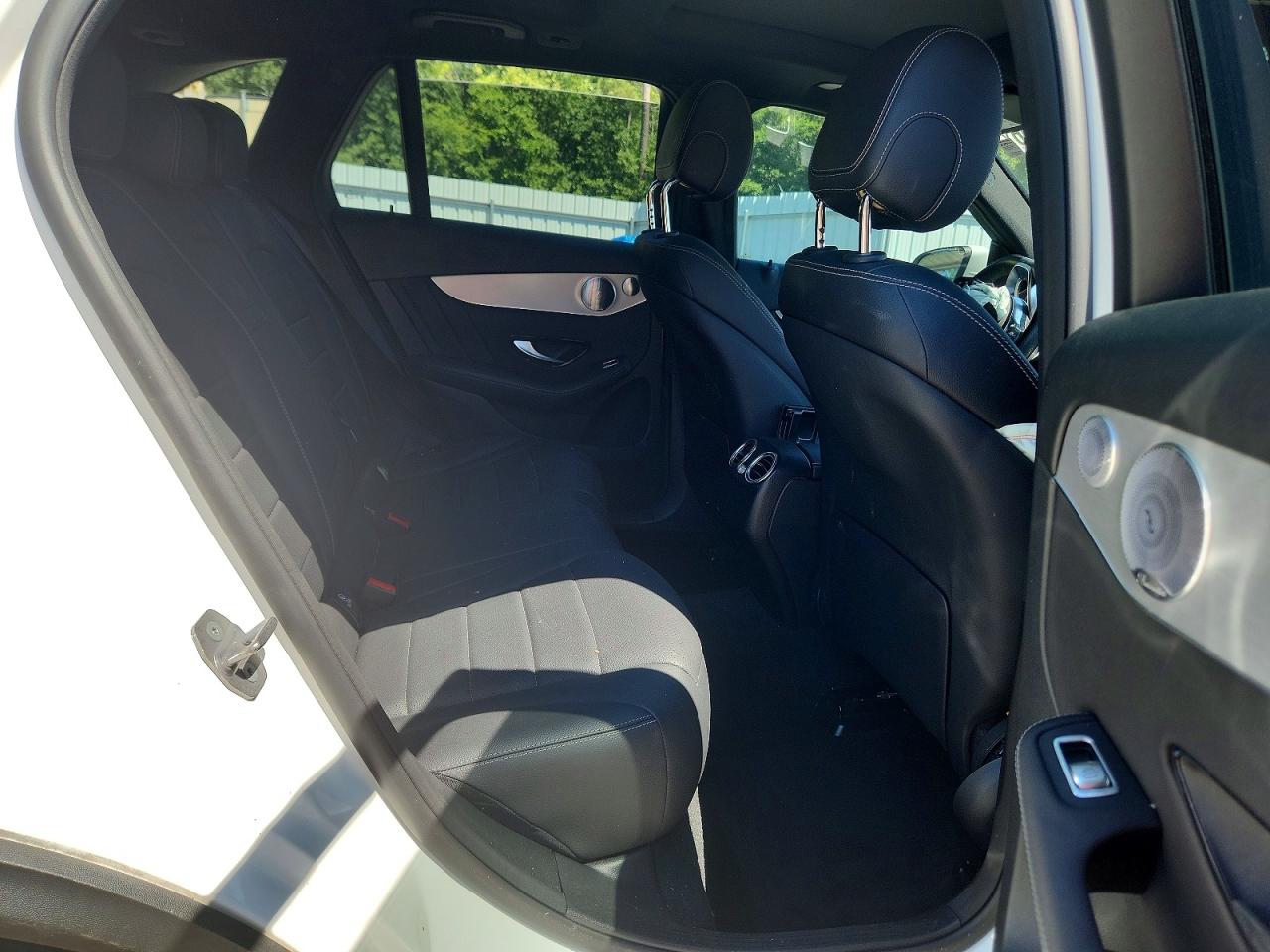 2020 MERCEDES-BENZ GLC GLC300
