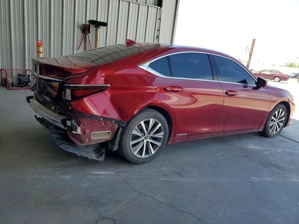 2020 LEXUS ES 300h Premium