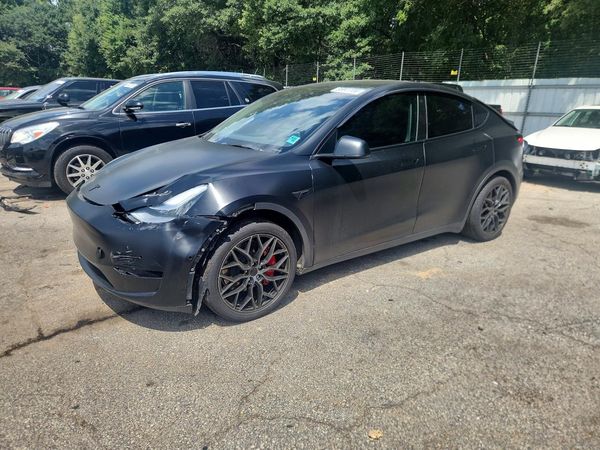2022 TESLA MODEL Y