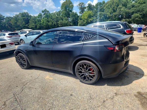 2022 TESLA MODEL Y