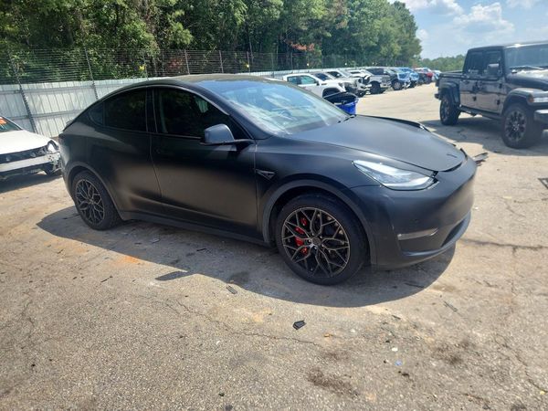 2022 TESLA MODEL Y