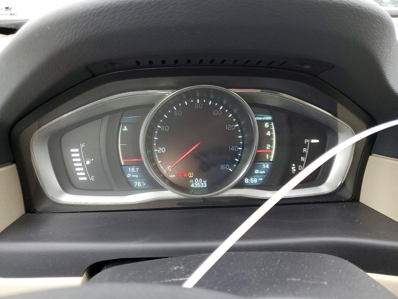 2014 VOLVO XC70