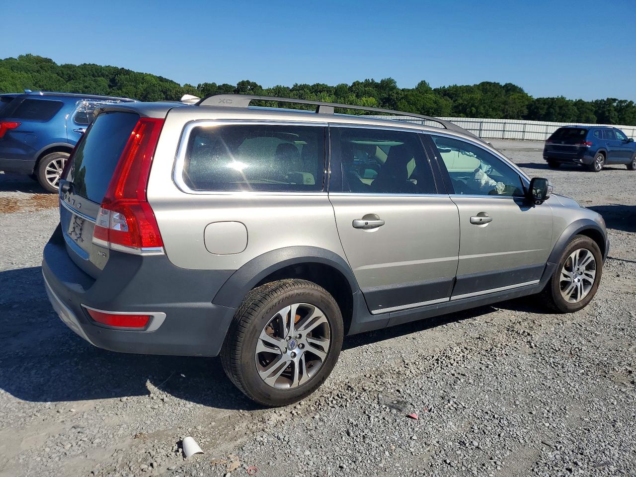 2014 VOLVO XC70