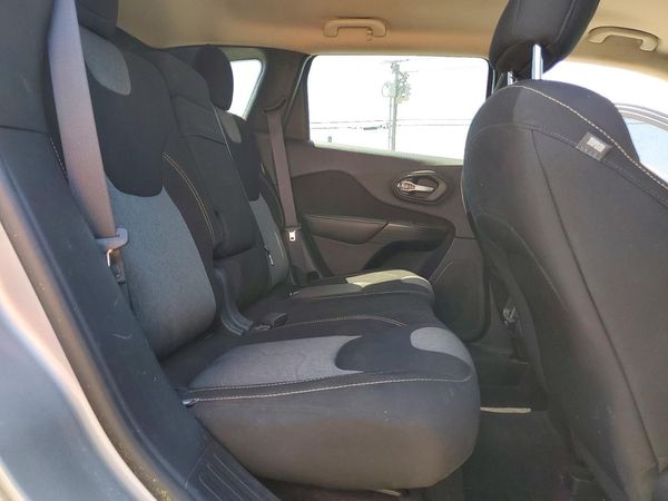 2016 JEEP CHEROKEE SPORT FWD