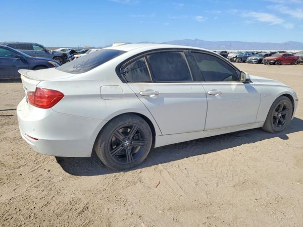 2015 BMW 328