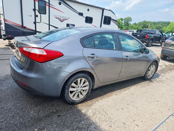 2016 KIA FORTE
