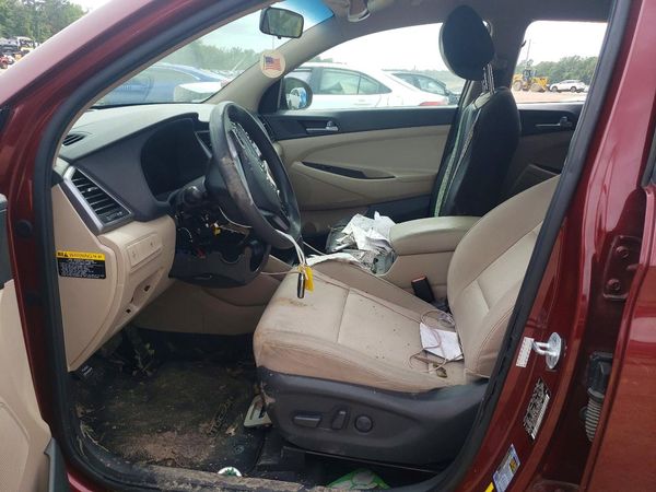 2016 HYUNDAI TUCSON