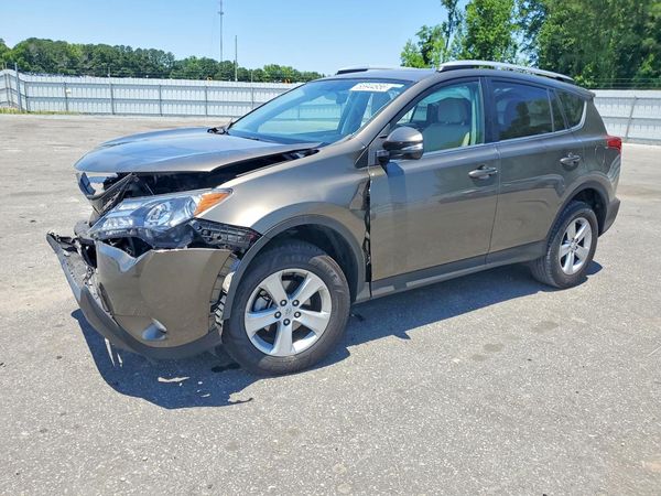 2014 TOYOTA RAV4 Sports — Front 3/4