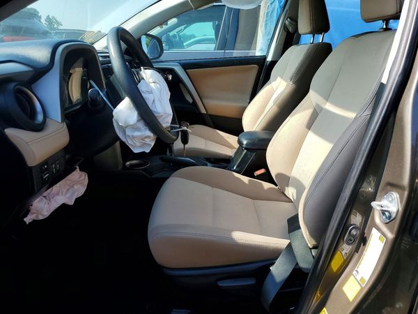 2014 TOYOTA RAV4 Sports — DENT