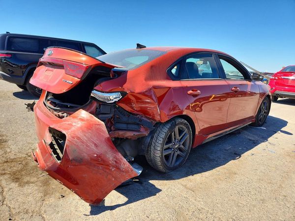 2020 KIA FORTE GT Line