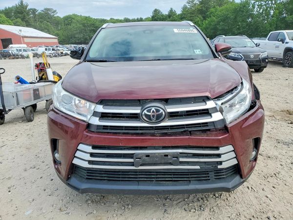 2017 TOYOTA HIGHLANDER
