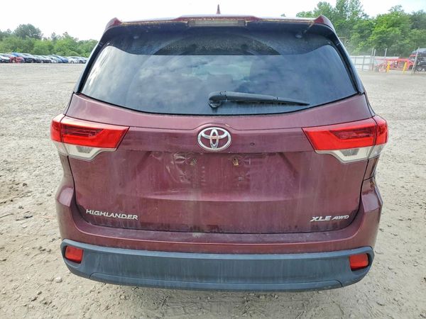 2017 TOYOTA HIGHLANDER