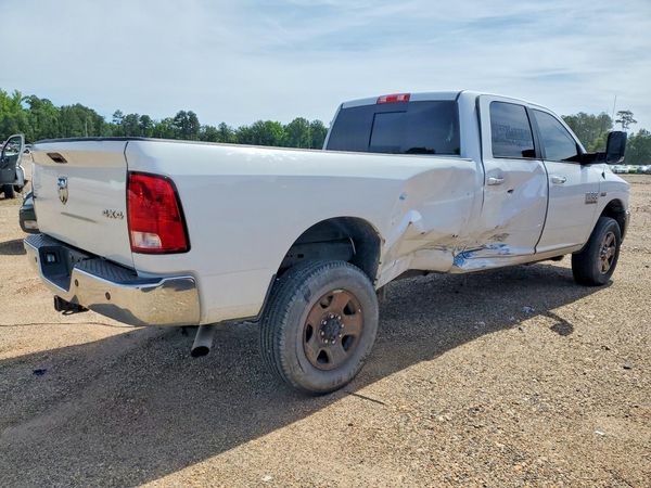2015 RAM 2500 SLT