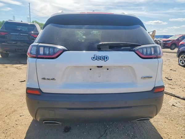 2021 JEEP CHEROKEE LATITUDE LUX 4X4