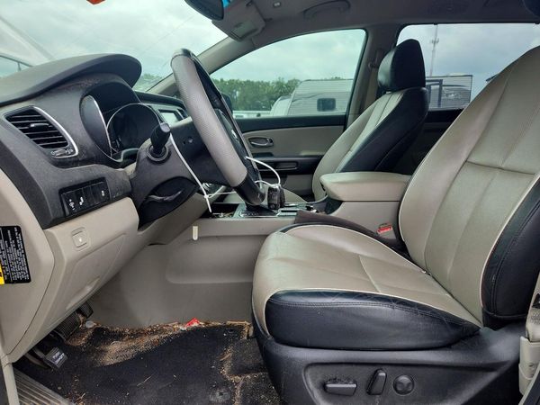 2020 KIA SEDONA