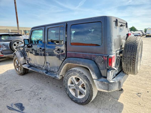 2017 JEEP WRANGLER UNLIMITED SPORT 4X4